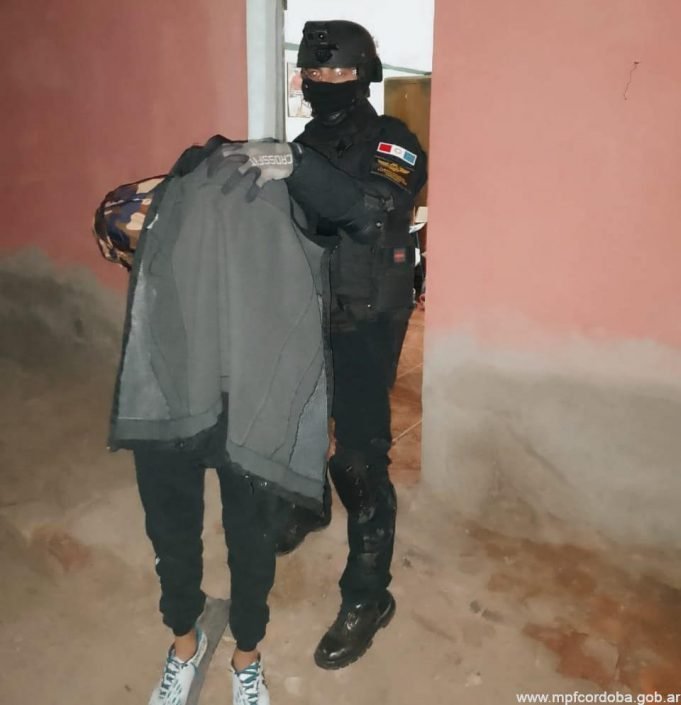 CAE SUJETO QUE VENDÍA DROGAS EN DISTINTAS LOCALIDADES DEL DEPARTAMENTO CRUZ DEL EJE.