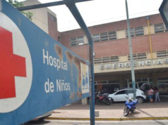LE DIERON EL ALTA A LA NENA QUE FUE BALEADA POR SU MAMÁ POLICÍA EN CÓRDOBA.