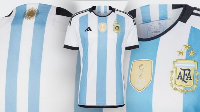 ARGENTINA CAMPEÓN MUNDIAL: HOY LUNES SALEN A LA VENTA LAS CAMISETAS 3 ESTRELLAS DE LA SELECCIÓN.