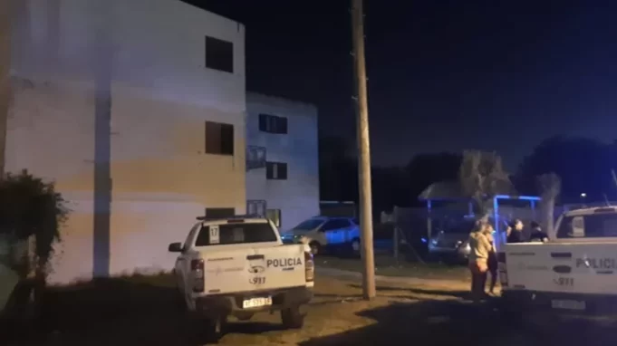 LA PLATA: UNA MUJER MATÓ A SU MARIDO A PUÑALADAS Y LE MUTILÓ LOS GENITALES.