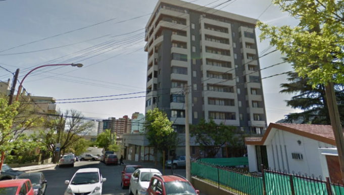 MEJORA FAVORABLEMENTE LA NENA DE 2 AÑITOS QUE CAYÓ DE UN 5° PISO EN CARLOS PAZ. IMPUTARON A LA NIÑERA.