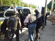 CRUZ DEL EJE: DOS NUEVOS DETENIDOS RELACIONADOS A LAS MUJERES QUE INGRESABAN DROGA A LA CÁRCEL LIDERADAS POR UNA EX POLICÍA.