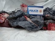 PARAJE EL BAÑADO: UNA PAREJA TRANSPORTABA EN UNA HILUX UN TERNERITO FAENADO DE 170 KG PARA VENDERLO EN UNA CARNICERÍA.