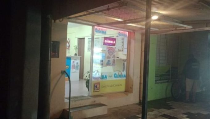 RÍO TERCERO: UN LADRON ENTRÓ A UNA AGENCIA DE QUINIELA Y COMO HABÍA POCA PLATA GOLPEÓ A DOS MUJERES.