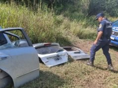 CÓRDOBA: LA POLICÍA DIO CON UN DESARMADERO DE AUTOS EN B° CIUDAD DE LOS CUARTETOS.