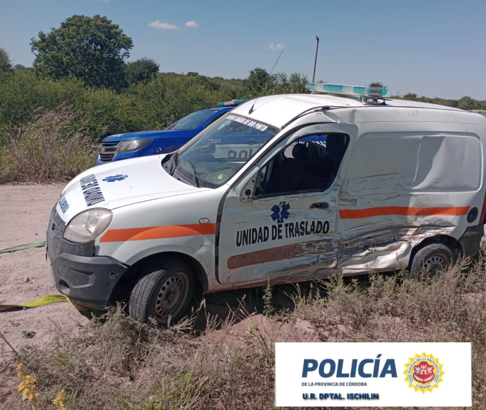 EDUARDO CASTRO EL JEFE COMUNAL DE CAÑADA DE RÍO PINTO SUFRIÓ UN ACCIDENTE VEHICULAR. DEBIÓ SER INTERNADO POR POLITRAUMATISMO DE CRÁNEO Y TÓRAX.