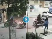 NUEVA CÓRDOBA: CUATRO MOTOCHORROS ATACARON A CHICAS PARA ROBARLES. ¡MIRÁ!
