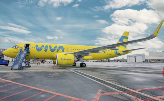 MÁS DE 150 ARGENTINOS VARADOS EN COLOMBIA TRAS EL QUIEBRE DE UNA AEROLÍNEA LOW COST.