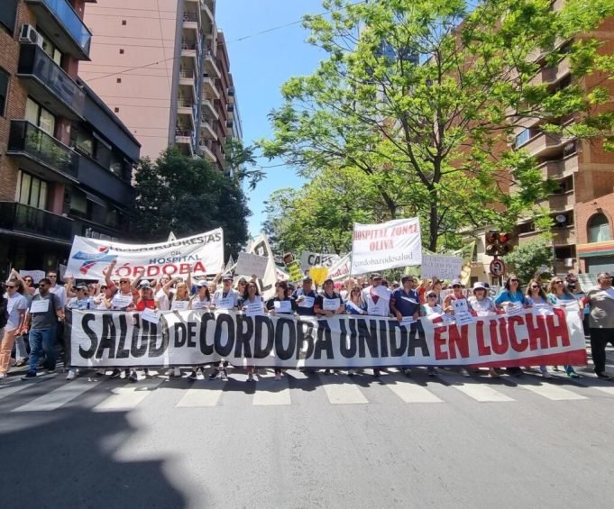 TRABAJADORES DE LA SALUD PARARÁN ESTE LUNES 03 Y MARTES 04 DE ABRIL.