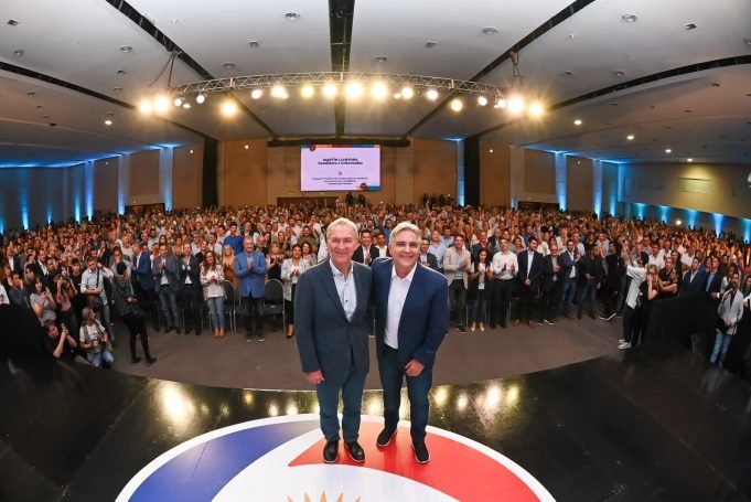 LLARYORA Y SCHIARETTI SE REUNIERON CON INTENDENTES, JEFES COMUNALES Y DIRIGINTES DE HPC PARA DEFINIR LA ESTRATEGIA TERRITORIAL DE CARA A LAS PRÓXIMAS ELECCIONES.