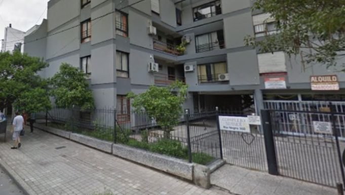 COMO EN LA SERIE “EL ENCARGADO” DE FRANCELLA: UN GUARDIA DE SEGURIDAD DE UN EDIFICIO EN CÓRDOBA USURPÓ UN DEPARTAMENTO DURANTE LA AUSENCIA DE UN INQUILINO. TERMINÓ DETENIDO.
