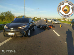UNA MOTO CHOCÓ A MICHAEL SANTOS EN CIRCUNVALACIÓN JUSTO CUANDO IBA RUMBO AL ENTRENAMIENTO DE TALLERES.