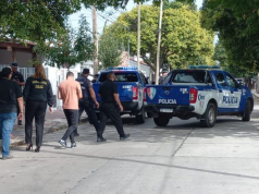 B° ZUMARÁN: FINALMENTE EL DUAR HALLÓ ENTERRADO EL CUERPO DE LA MUJER QUE ASESINARON. RESTAN CONOCERSE LOS DATOS FORENSES. LOS PRESUNTOS AUTORES ESTÁN DETENIDOS.