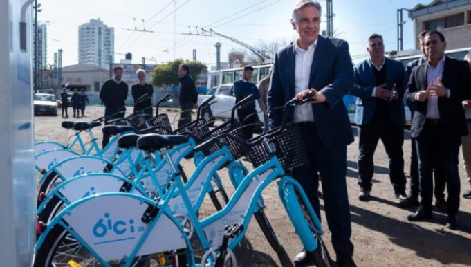 DESDE ESTA SEMANA CÓRDOBA CONTARÁ CON UN SISTEMA DE BICICLETAS PÚBLICAS QUE SE SUMAN A LAS OPCIONES DE TRANSPORTE EN LA CIUDAD.