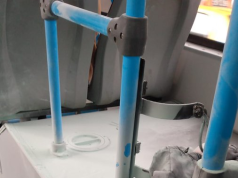 PUEDE SALIR MAL: UN LADRÓN INTENTÓ ROBAR UN MATAFUEGO DE UN COLECTIVO PERO SE LE ACTIVÓ Y TERMINÓ DETENIDO.