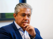 NEUQUÉN HISTÓRICO: EL OFICIALISMO PERDIÓ LUEGO DE 60 AÑOS. ROLANDO FIGUEROA DEL PARTIDO COMUNIDAD SERÁ EL NUEVO GOBERNADOR DE LA PROVINCIA.