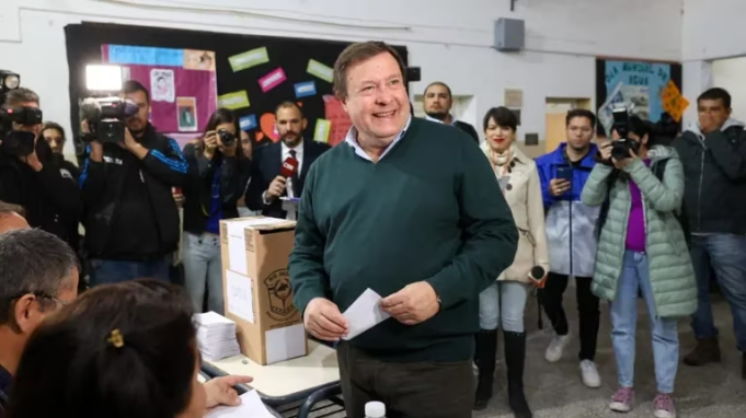 RÍO NEGRO: WERETILNECK GANÓ POR AMPLIA MAYORÍA LAS ELECCIONES Y RETORNARÁ AL GOBIERNO PROVINCIAL.