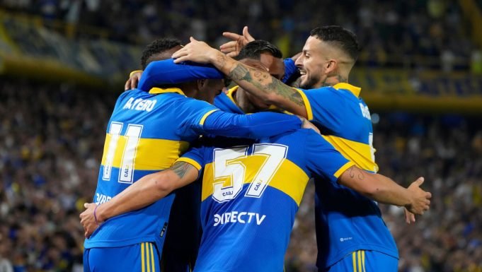 BOCA SE IMPUSO 2 A 0 ANTE BELGRANO.