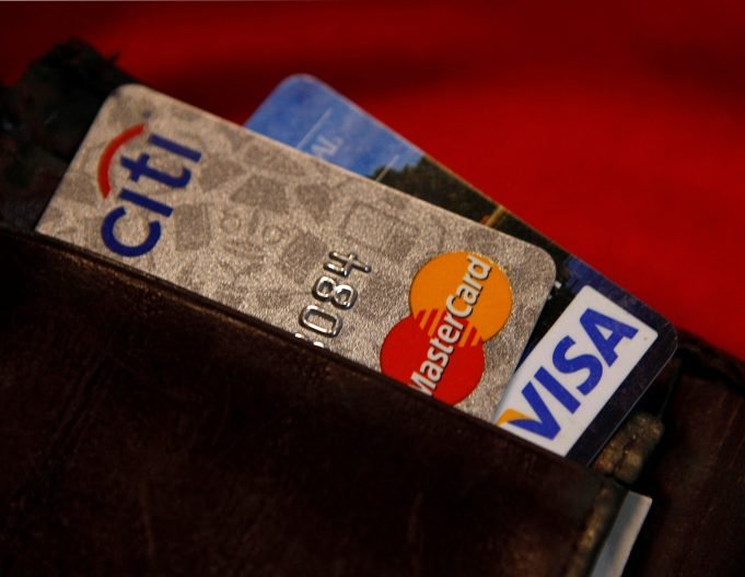 CAMBIARON LOS MONTOS: AFIP CONTROLARÁ TUS GASTOS A PARTIR DE 200 MIL PESOS.