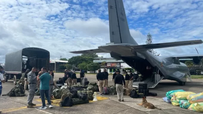 SELVA COLOMBIANA: HALLARON CON VIDA A 4 NIÑOS DE ENTRE 11 MESES Y 13 AÑOS DE EDAD TRAS 17 DÍAS DE BÚSQUEDA LUEGO DE UN ACCIDENTE AÉREO.
