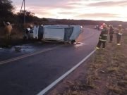 ACCIDENTE EN LA CUESTA CALADA: TRES VEHÍCULOS COLISIONARON EN RUTA P16. DOS PERSONAS RESULTARON GRAVEMENTE HERIDAS.