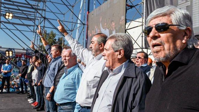LA CGT RECHAZÓ LA REFORMA LABORAL. TAMBIÉN RECLAMARON MEDIDAS CONTRA LA INFLACIÓN.