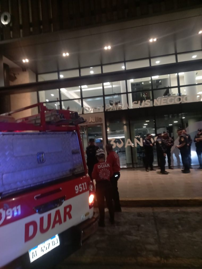 CAPITAL: UN HOMBRE CAYÓ DESDE EL 8° PISO DE UN HOTEL EN PLENO CENTRO CORDOBÉS.
