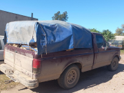 SAN JOSÉ DE LA DORMIDA: UN SANTIAGUEÑO TRASLADABA 200 BOLSAS DE CARBÓN EN UNA FORD SIN DOCUMENTACIÓN. INTERVINO PERSONAL POLICIAL.