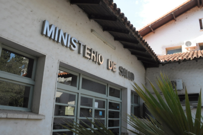 SALUD: EL MINISTERIO INFORMÓ QUE PESE AL PARO DE PERSONAL LA ATENCIÓN EN LOS HOSPITALES ES NORMAL. LA ADHESIÓN FUE SOLO DEL 5%.