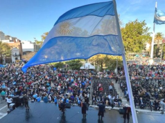 ESTE MIÉRCOLES 24 HABRÁ UNA GRAN FIESTA PATRIA EN LA EXPLANADA DEL CABILDO DE CÓRDOBA.