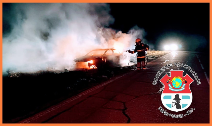 JAIME PETER: SE INCENDIÓ UN AUTO EN PLENA RUTA.