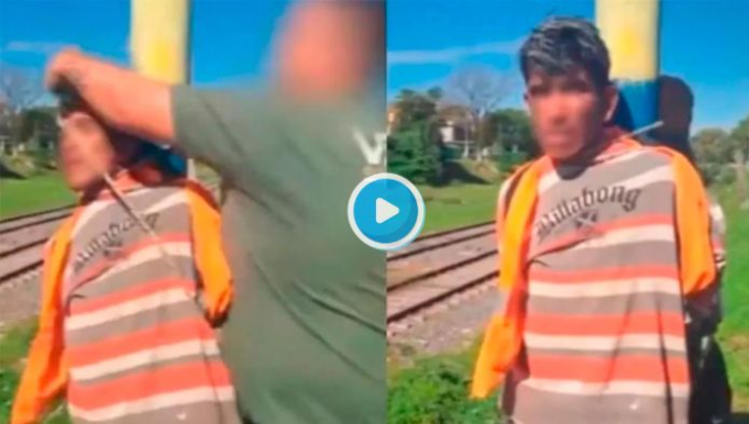 PASA EN REDES: UN LADRÓN LE ROBABA A NIÑOS A LA SALIDA DE LA ESCUELA. LOS VECINOS LO AMARRARON A UN POSTE HASTA QUE LLEGARA LA POLICÍA. ¡MIRÁ!