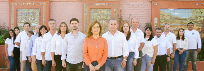 ELECCIONES 2023: ADRIANA RUARTE PRESENTÓ MEDIANTE FOTOS AL EQUIPO QUE QUIERE CAMBIAR DEÁN FUNES.