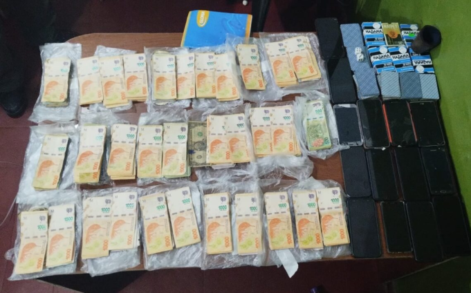 SAN CARLOS MINAS: 18 PERSONAS DETENIDAS TRAS DESACTIVAR UN CASINO CLANDESTINO.