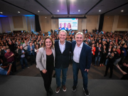 LLARYORA Y PRUNOTTO LANZARON OFICIALMENTE SU CAMPAÑA PARA LA GOBERNACIÓN PROVINCIAL. SCHIARETTI ESTUVO PRESENTE.