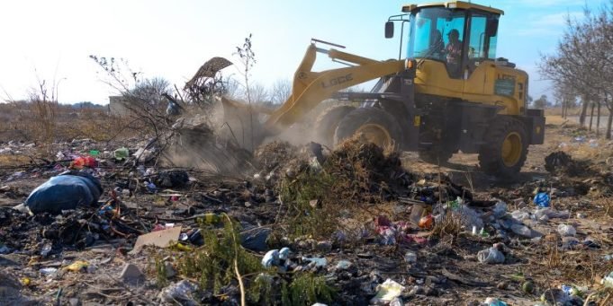 LA MUNI DE CBA EXTRAJO DURANTE MAYO MÁS DE 15 TONELADAS DE RESIDUOS DE MACRO, MICROBASURALES Y CANALES DE LA CIUDAD DE CÓRDOBA.