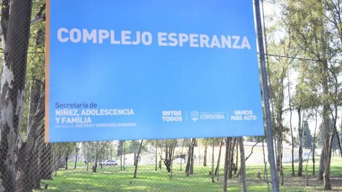 COMPLEJO ESPERANZA: EL FIN DE SEMANA SE GENERON REVUELTAS VIOLENTAS DE INTERNOS HACIA EFECTIVOS POLICIALES.