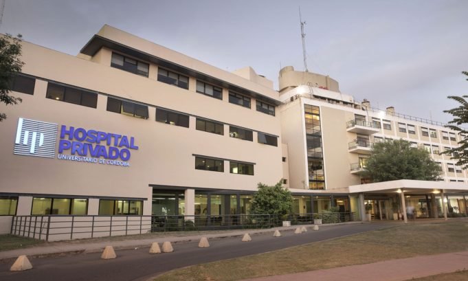 FALLECIÓ UN OPERARIO DE 45 AÑOS AL CAER DE 14 METROS DE ALTURA MIENTRAS TRABAJABA EN UNA FÁBRICA.
