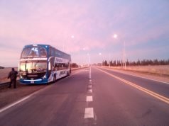 RUTA N°9 – SARMIENTO: FALLECIÓ UNA MUJER DE 68 AÑOS EN UN COLECTIVO FLECHA BUS. SE HABÍA DESCOMPENSADO.