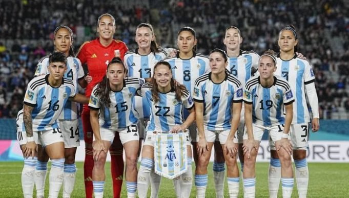 MUNDIAL FEMENINO DE FÚTBOL: LA SELECCIÓN ARGENTINA FUE ELIMINADA POR SUECIA.