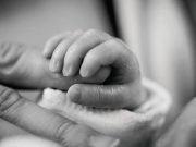 ROSARIO: FALLECIÓ LA BEBÉ RECIÉN NACIDA QUE FUE APUÑALADA POR SU PROGENITORA.