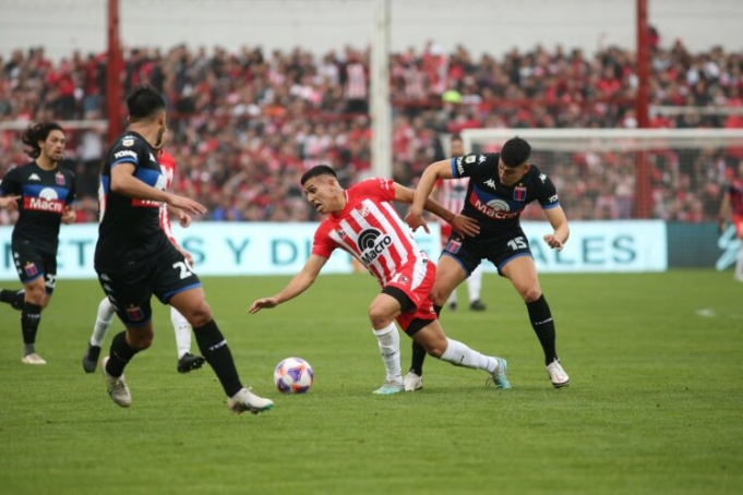 INSTITUTO CAYÓ 1 – 0 ANTE TIGRE EN ALTA CÓRDOBA.