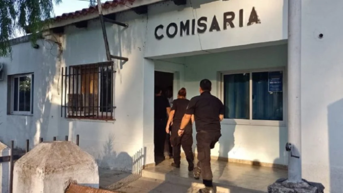 MAR DEL PLATA: UN NENE DE 11 AÑOS PIDIÓ AYUDA EN UNA COMISARÍA PARA QUE SU MAMÁ DEJE DE GOLPEARLO.