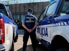 CUATRO POLICÍAS DETENIDOS POR SECUESTRAR Y GOLPEAR A UN JOVEN DE 18 AÑOS TRAS UN ROBO.