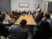 RUMORES DE SAQUEOS EN CÓRDOBA: GOBIERNO, FISCALÍA, POLICÍA Y CÁMARA DE COMERCIO MANTUVIERON UNA REUNIÓN.