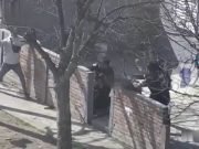 CÓRDOBA: AGREDIERON A LA POLICÍA AL INTERCEDER EN EL SUPUESTO ROBO DE UNA BEBÉ.