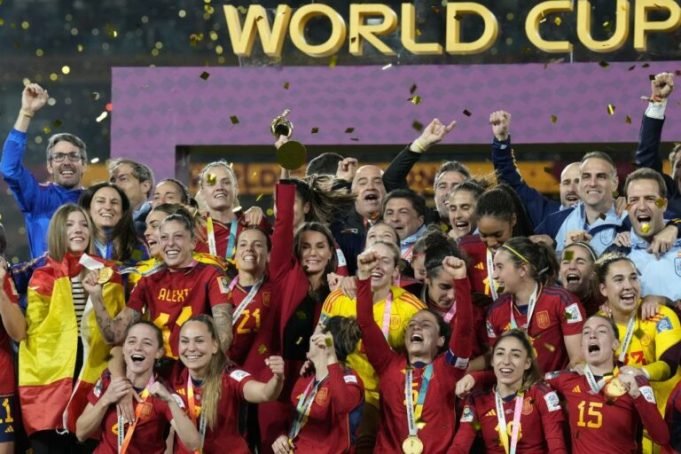 MUNDIAL FEMENINO DE FÚTBOL: LAS ESPAÑOLAS SON LAS CAMPEONAS DEL MUNDO.