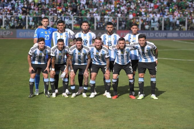 ELIMINATORIAS: SIN LEO LA SELECCIÓN LE GANÓ 3 – 0 A BOLIVIA EN LA PAZ.