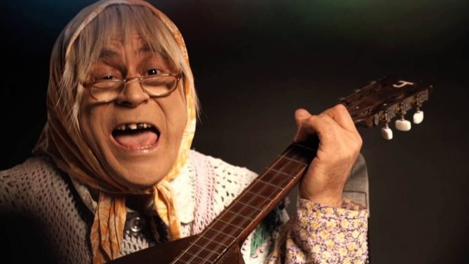 EL HUMOR DESATA NUDOS: ESTE VIERNES 15 LLEGA DOÑA JOVITA A QUILINO.