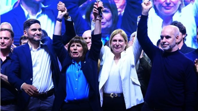 JUNTOS POR EL CAMBIO LE GANÓ AL KIRCHNERISMO EN SANTA FÉ Y PULLARO ES EL NUEVO GOBERNADOR.
